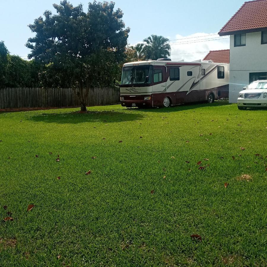 Remodeled And Comfortable Rv - Free Parking Miami Dış mekan fotoğraf