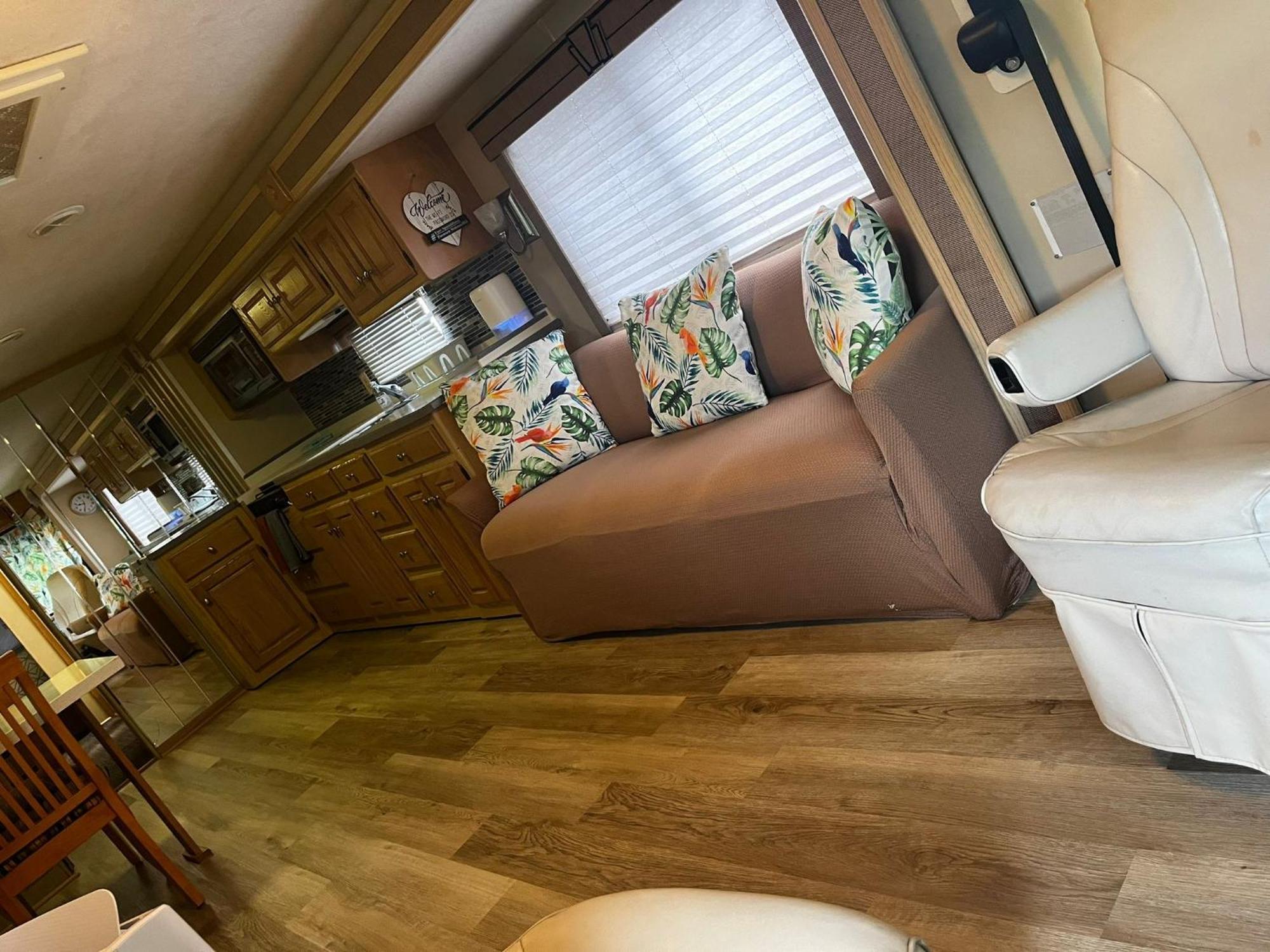 Remodeled And Comfortable Rv - Free Parking Miami Dış mekan fotoğraf