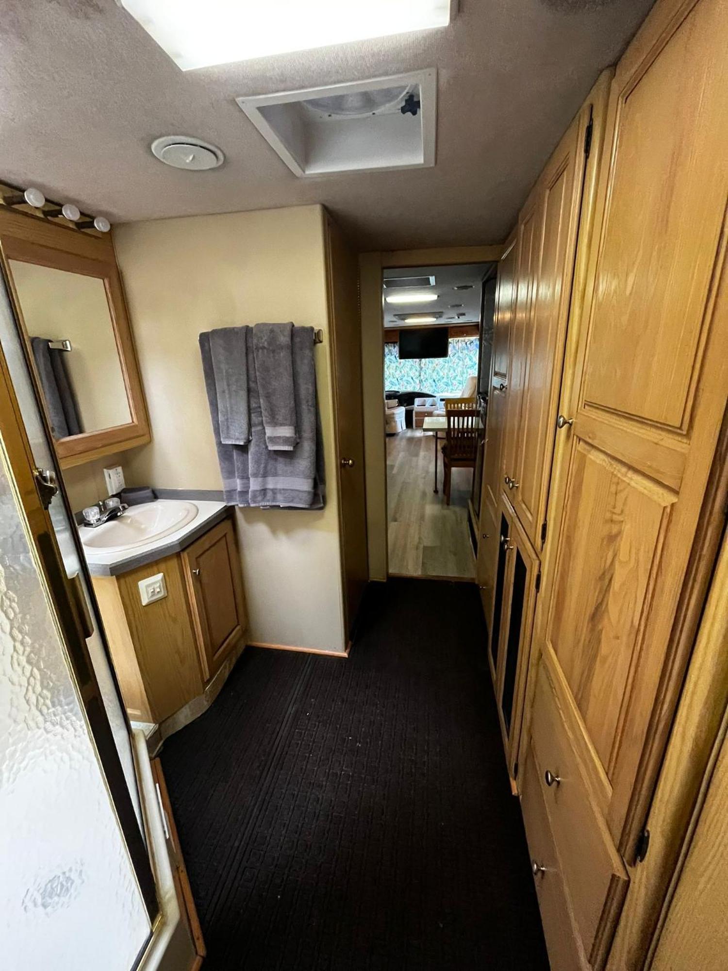 Remodeled And Comfortable Rv - Free Parking Miami Dış mekan fotoğraf